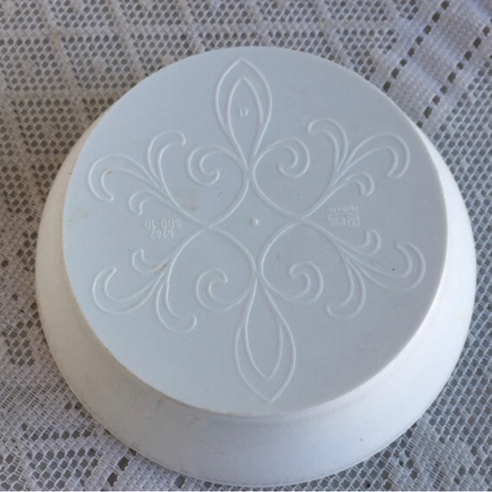 Vintage Anchor Hocking White Bowl